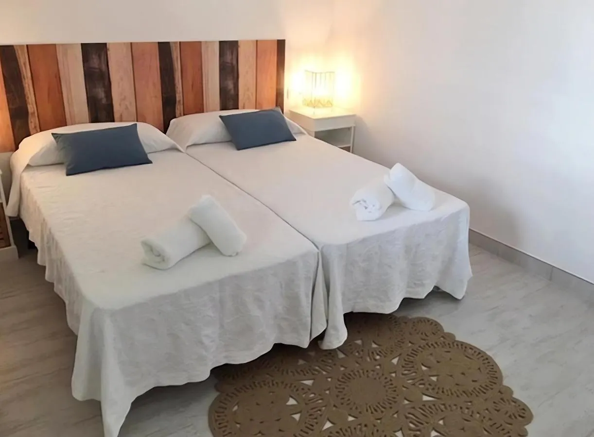 Apartamentos Roca Plana - Formentera Break Es Pujols Spain